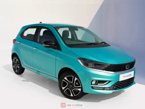 Tata Tiago Petrol vs. iCNG vs. EV: Which One Should You Buy?